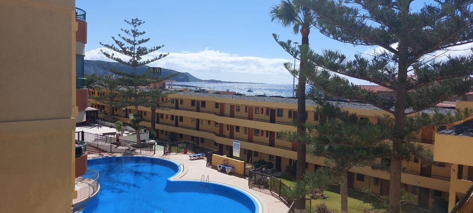 Firstline Apartment Los Cristianos 아로나 외부 사진