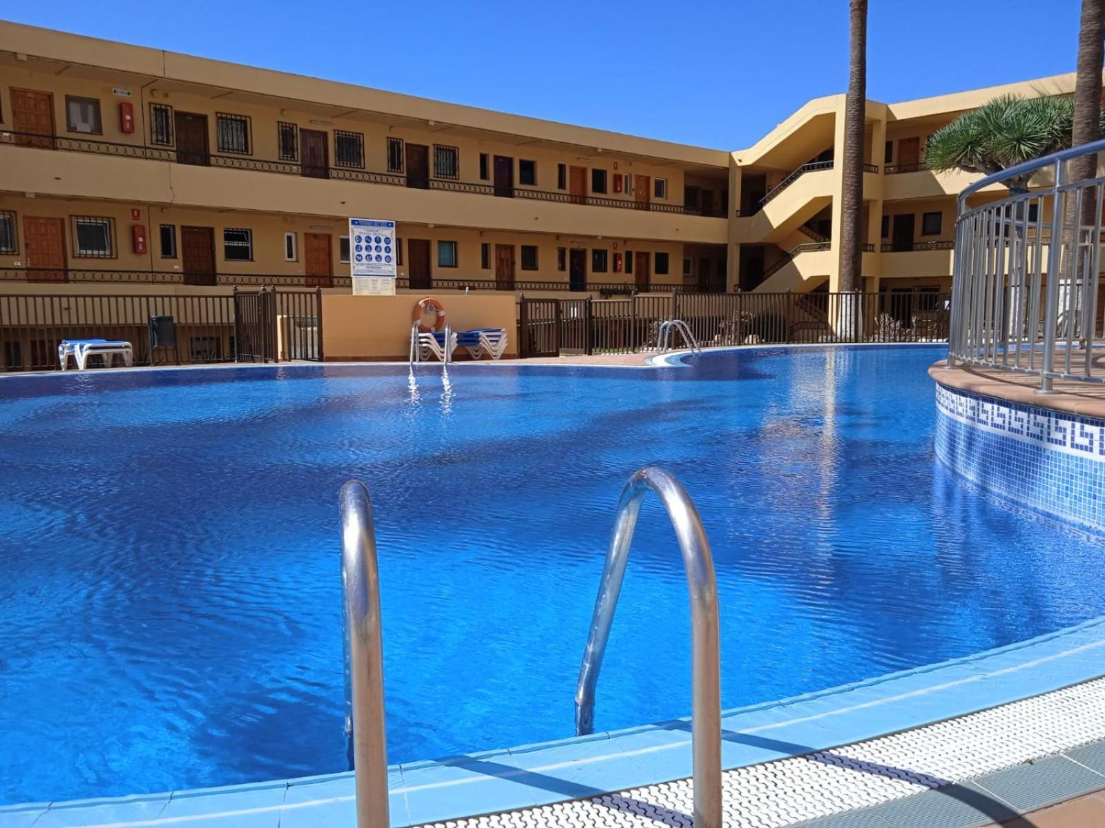 Firstline Apartment Los Cristianos 아로나 외부 사진
