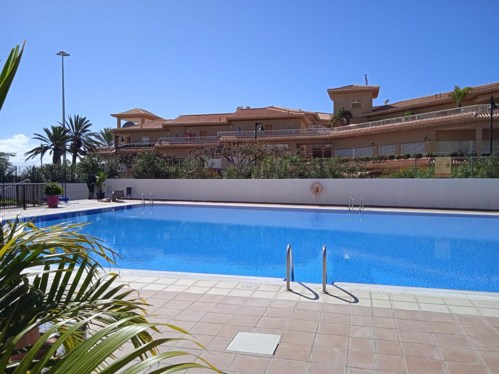 Firstline Apartment Los Cristianos 아로나 외부 사진